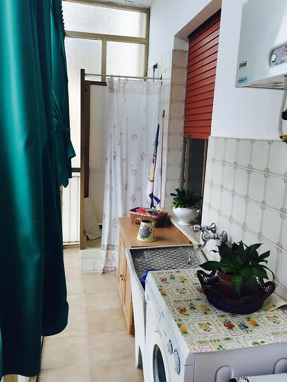 Silvinia Apartament Apartment Follonica Italy