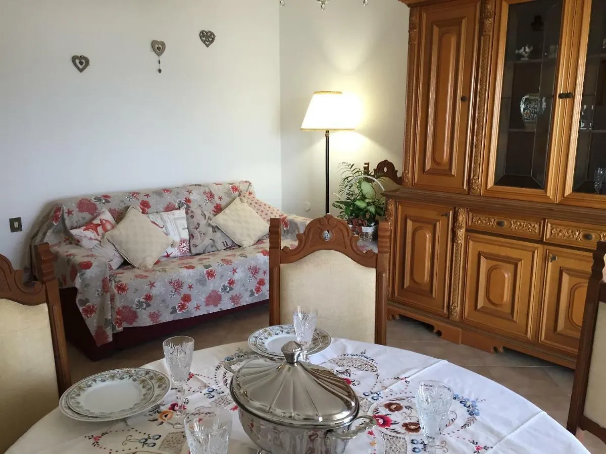 Silvinia Apartament Apartment Follonica Italy