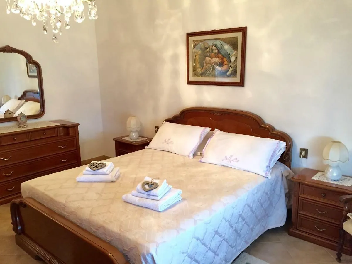 Silvinia Apartament Apartment Follonica